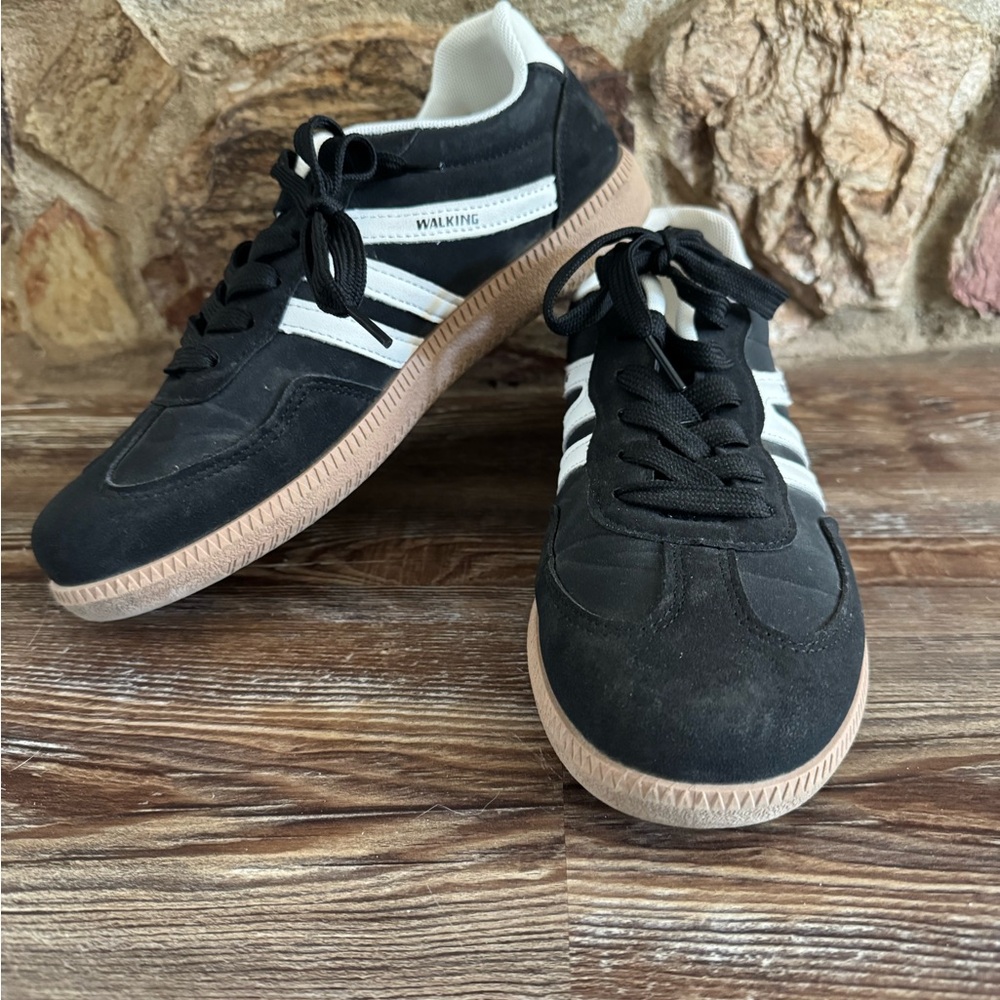 Women’s Black and White Sneakers